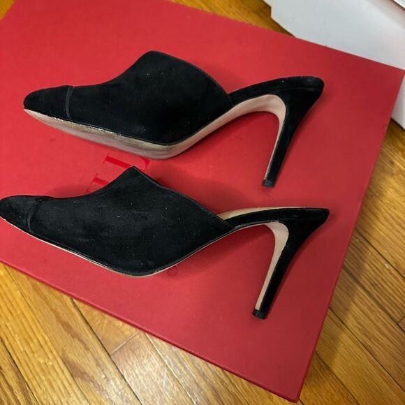 Ann Taylor Elegant Black Suede Mules- slip on Heels size 7 EUC - Picture 5 of 8
